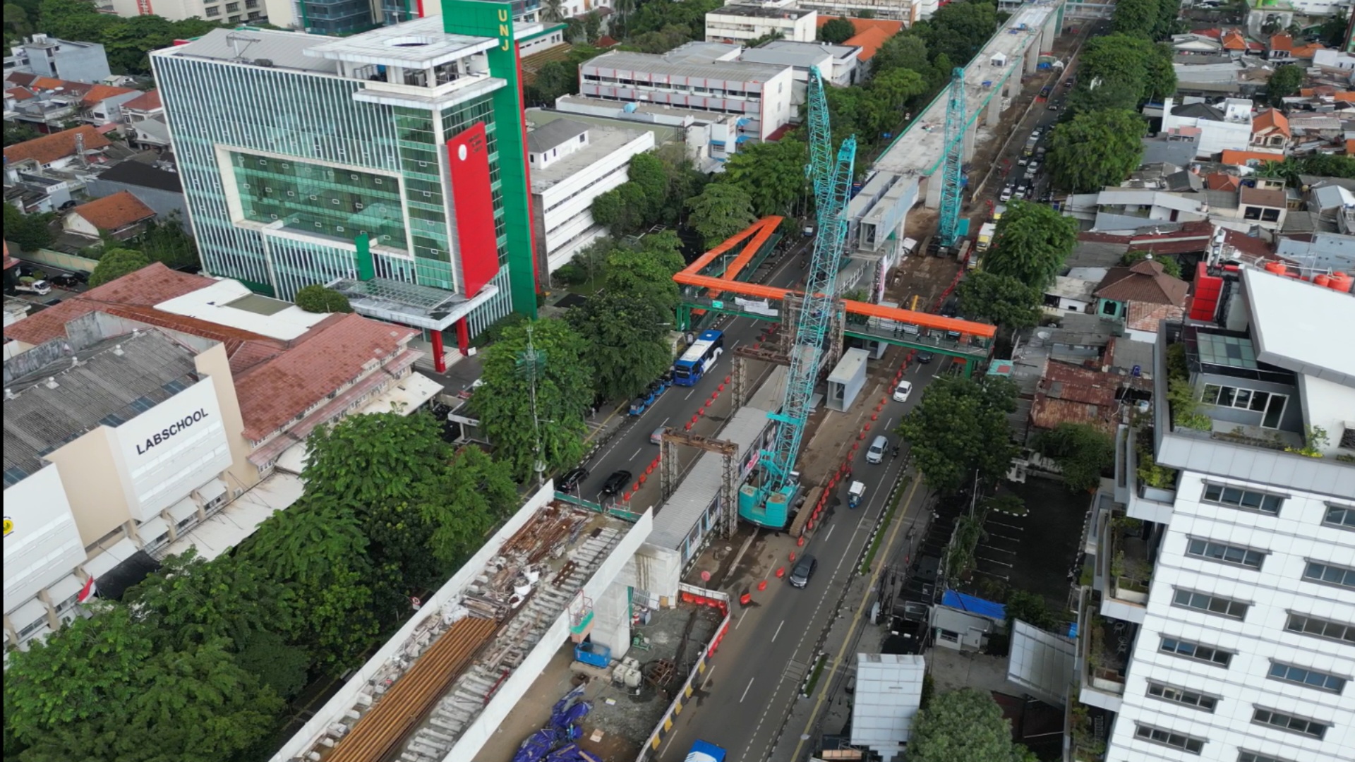 Progres Pembangunan LRT Jakarta Fase 1B Capai 42,3 Persen, Target Rampung 2026