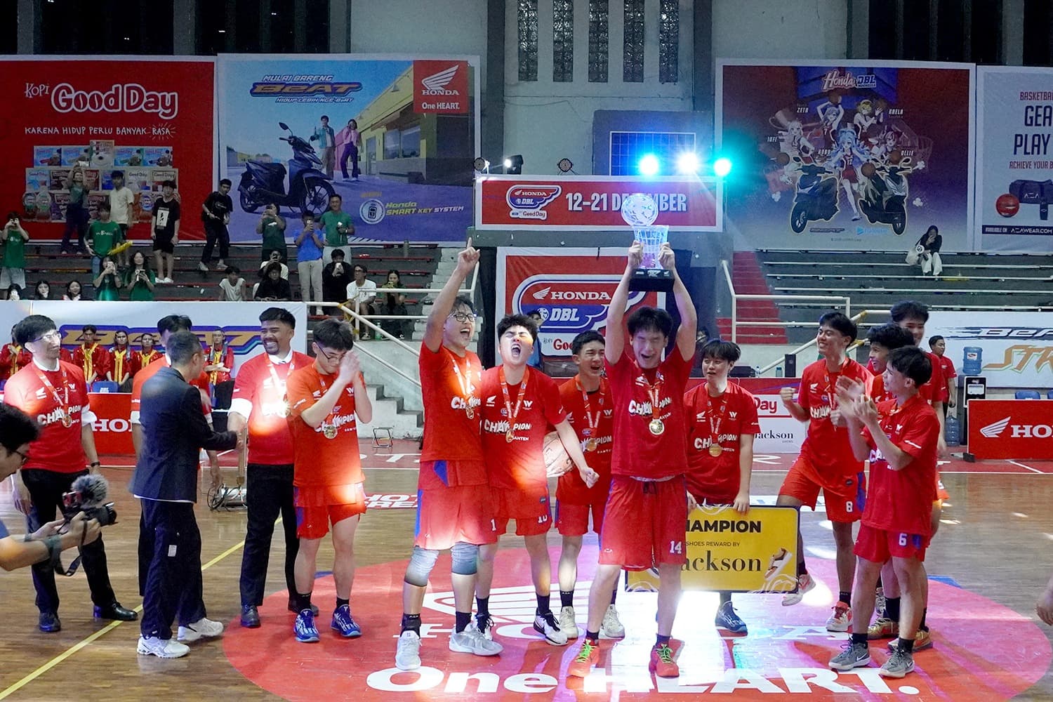 UPH College Tangerang Jadi Jawara Honda DBL Banten 2024