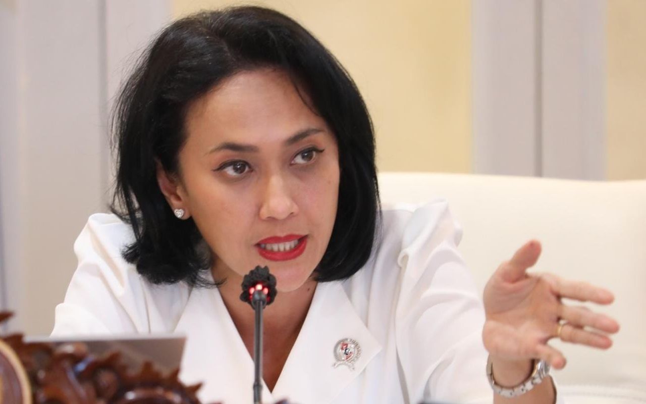 Dua Pekerja Migran Indonesia Dievakuasi dari Iran, KP2MI Buka Suara