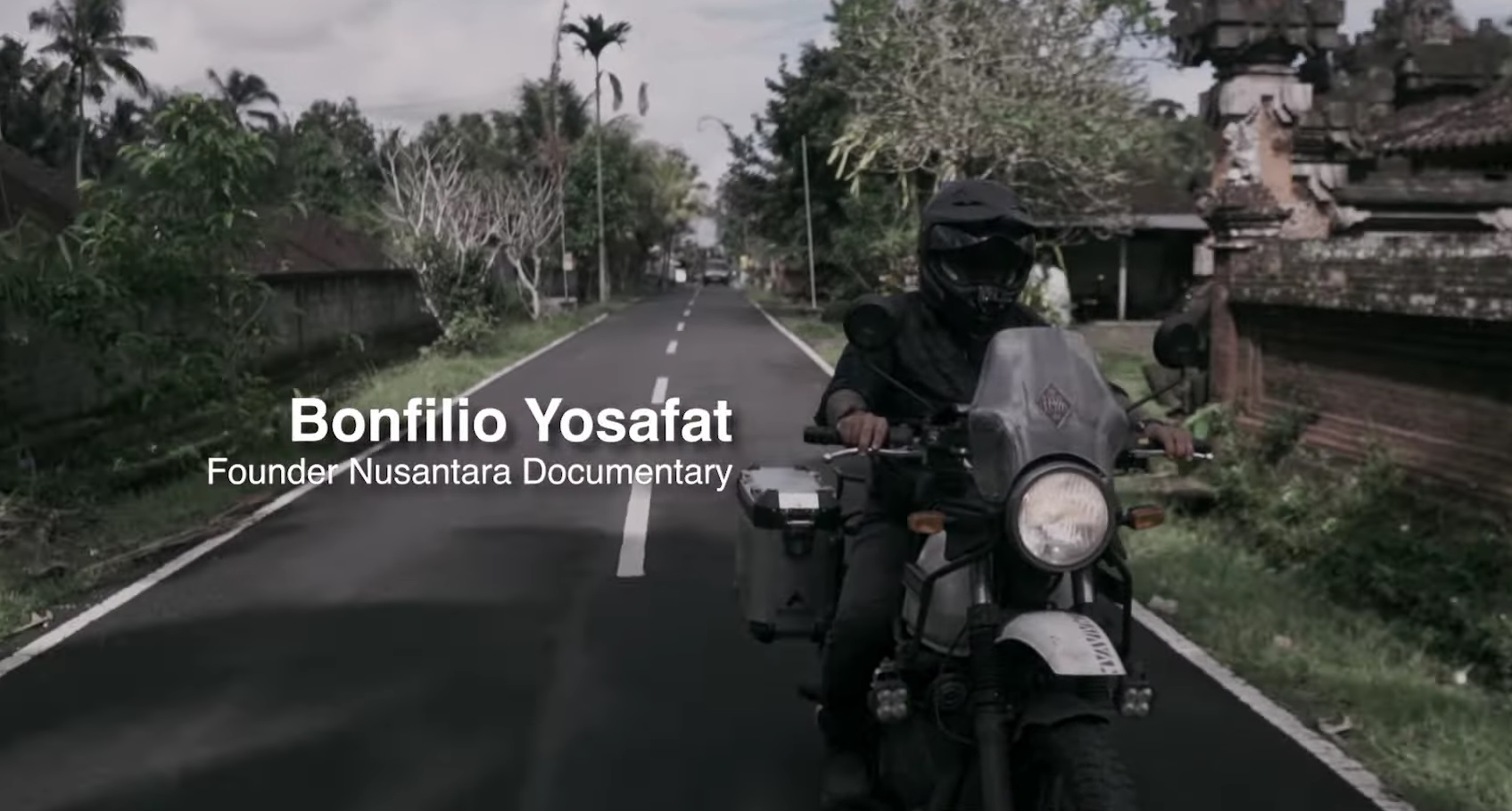 Royal Enfield Lestarikan Budaya Indonesia Lewat Video Dokumenter 'Kebangkitan Keris Bali'