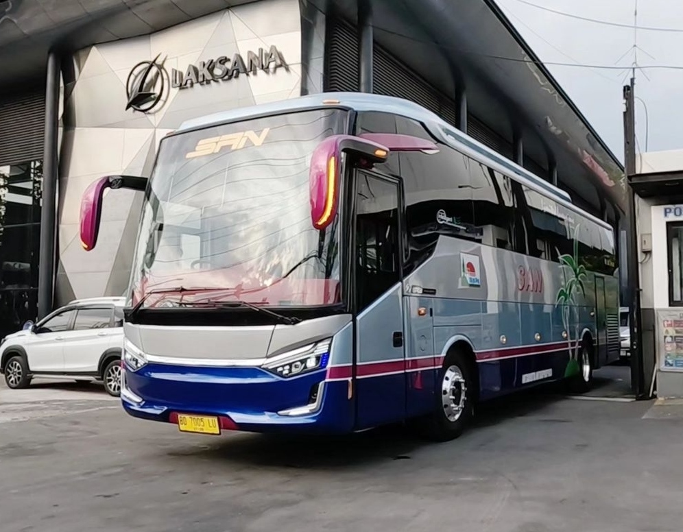 PO SAN Rilis Bus Terbaru dengan Bodi SR3 Single Glass, Pakai Sasis Terlangka di Indonesia
