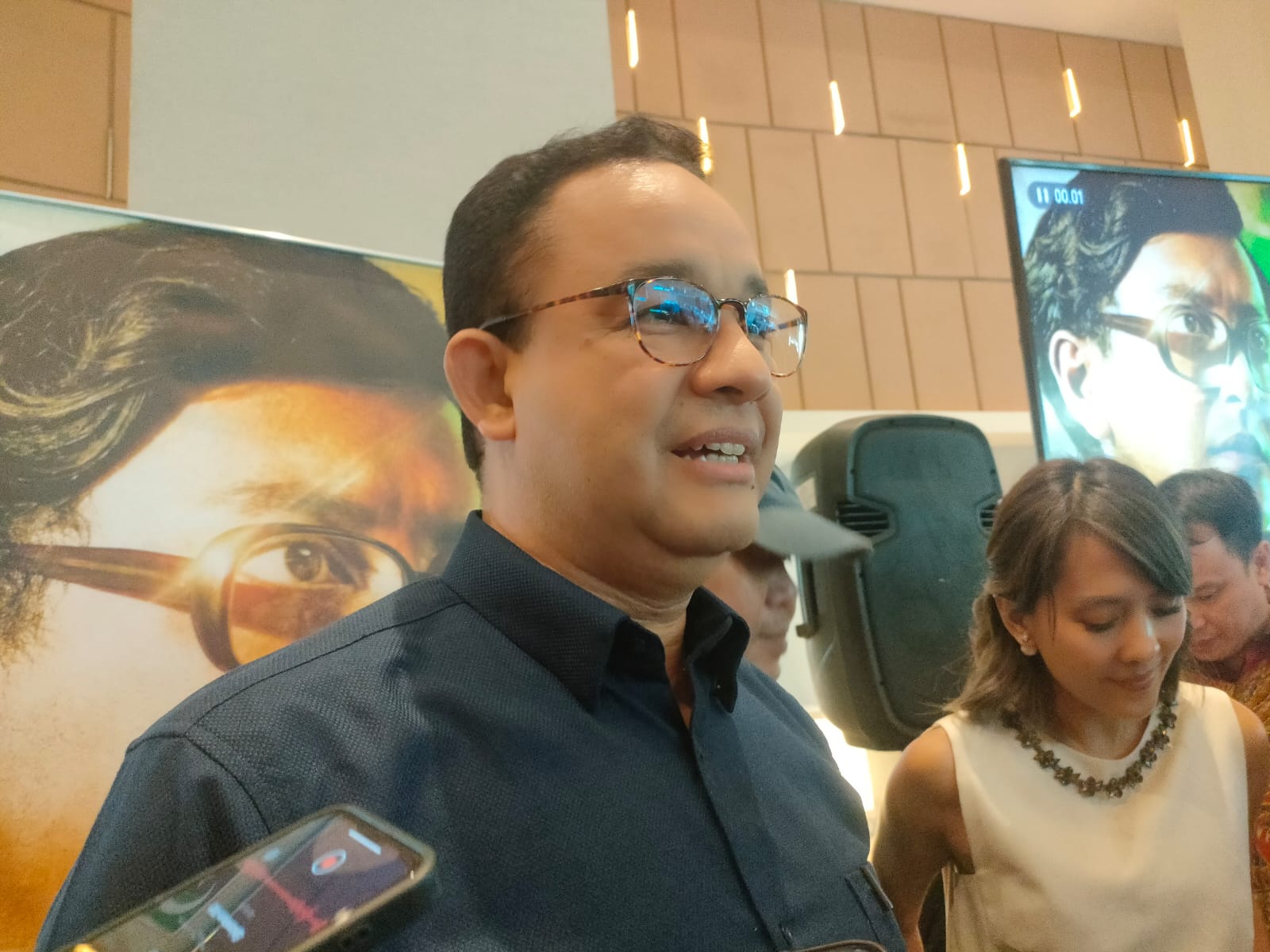 Anies Baswedan Beri Pesan Inspiratif untuk Anak Muda Usai Nonton Film Lafran   