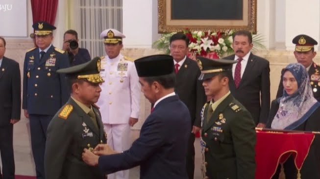Panglima TNI Agus dan Jokowi Punya Kedekatan Khusus, Kapten Timnas AMIN: Ingat Sapta Marga Sumpah Prajurit