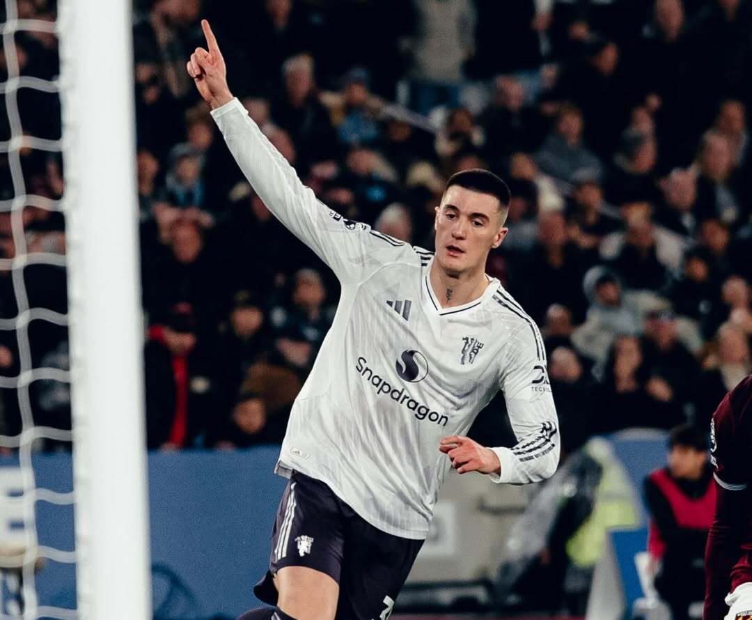 Man United Tahan Imbang West Ham 1-1, Michael Carrick Puji Gol Telat Benjamin Sesko