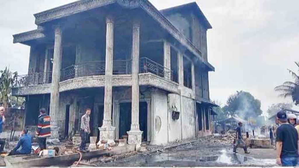 Ini Penyebab Kebakaran Rumah Penimbunan Solar di Palembang: Kebakaran Tak Lama Setelah Azan Dzuhur