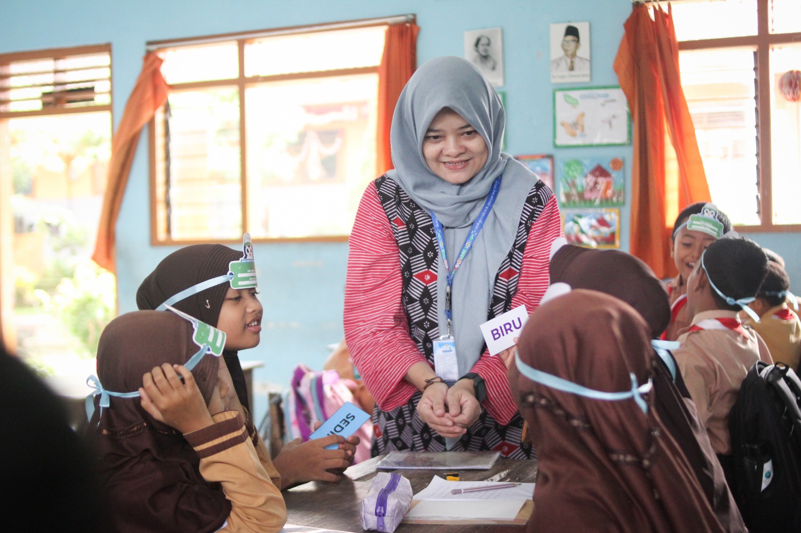 Mengenalkan Profesi Penulis dalam Kelas Inspirasi Mojokerto 8 untuk Anak-Anak di Kaki Welirang