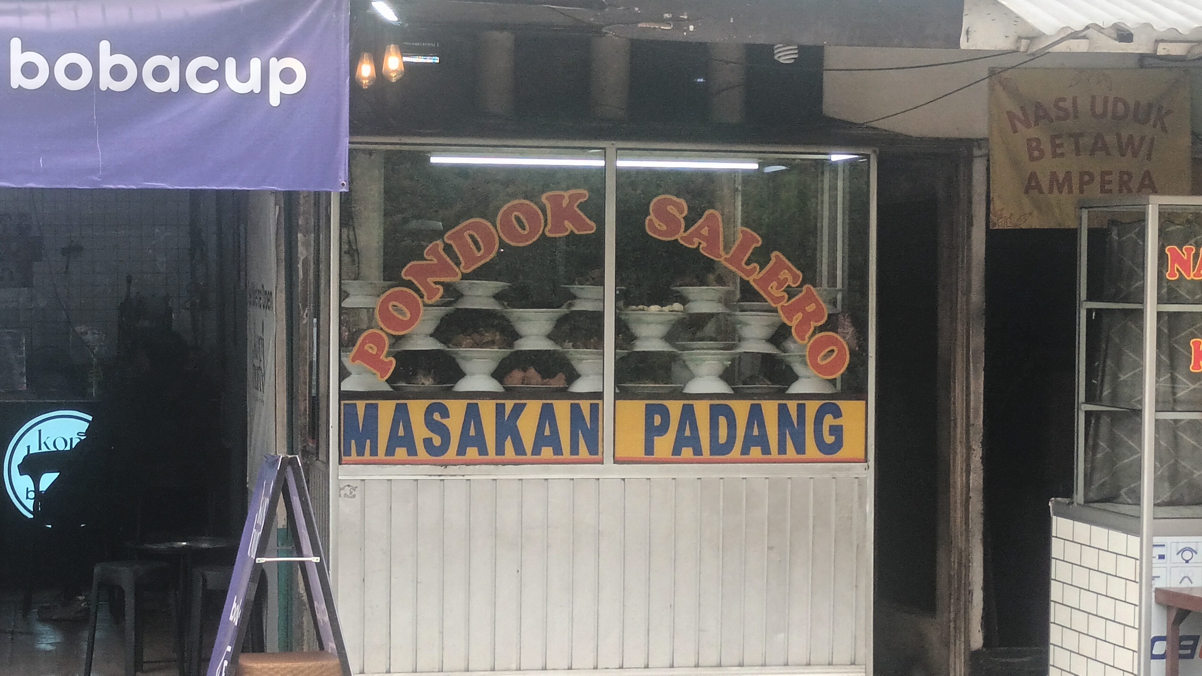 Harga Telur Tembus Rp30 Ribu, Pedagang Nasi Padang dan Martabak Putar Otak