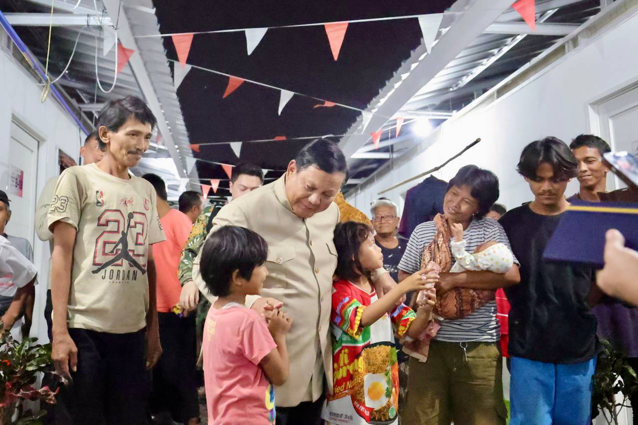 Dapat Hunian Senen, Rosi Madura Kenang Dulu Tinggal cuma Beratapkan Terpal di Bantaran Rel Pasar Gaplok