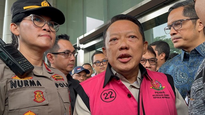Kejagung Siapkan 34 Jaksa Hadapi Sidang Febrie Adriansyah