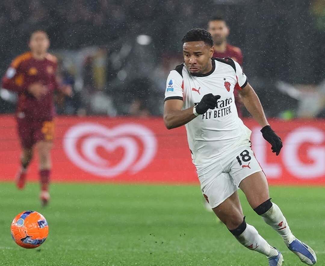 Christopher Nkunku Fokus Bertahan di AC Milan, Puji Karakter Zlatan Ibrahimovic