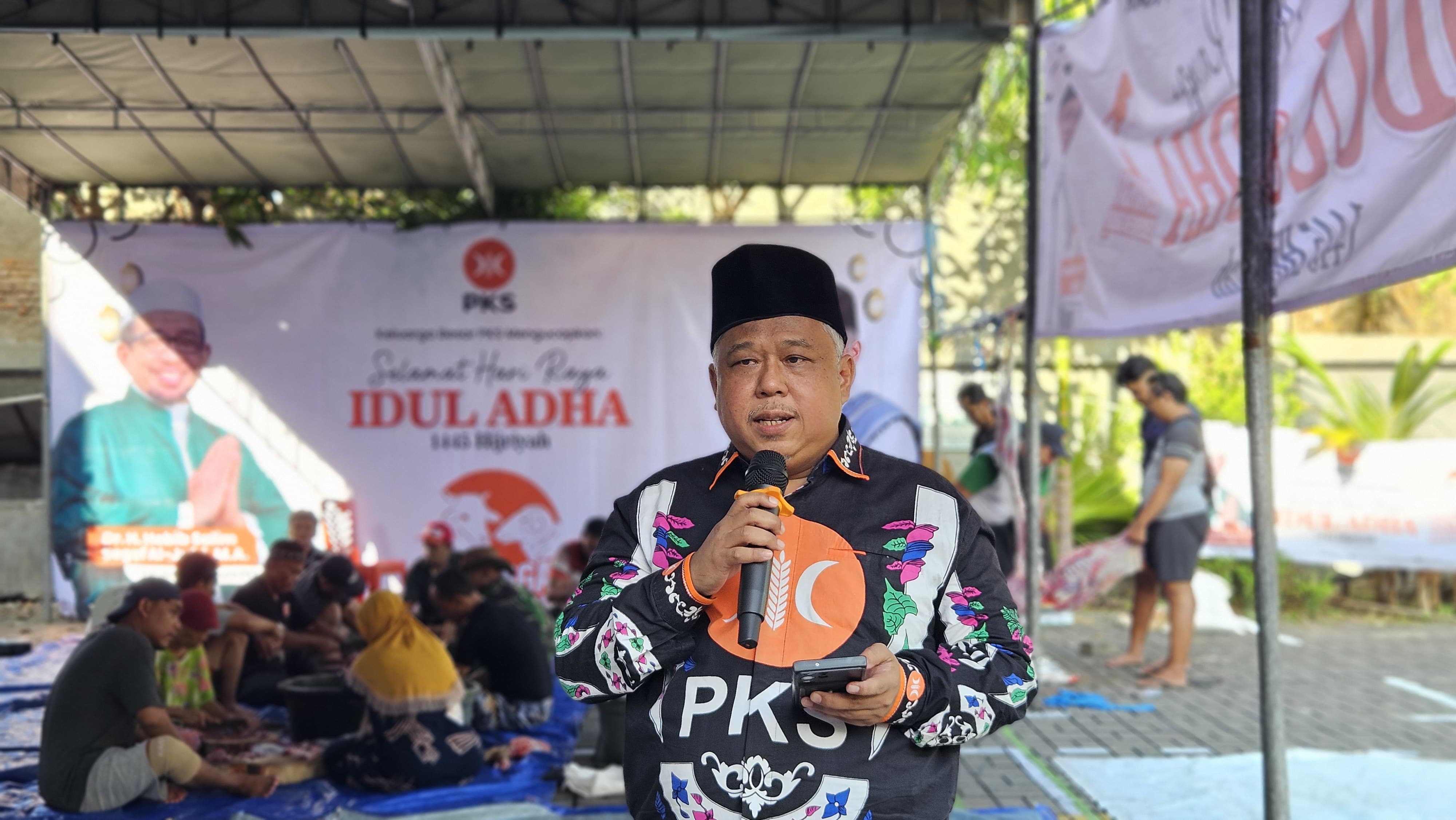 PKS Jatim Bagikan 200.525 Paket Daging Kurban, Juga Disebar ke PWNU dan PW Muhammadiyah