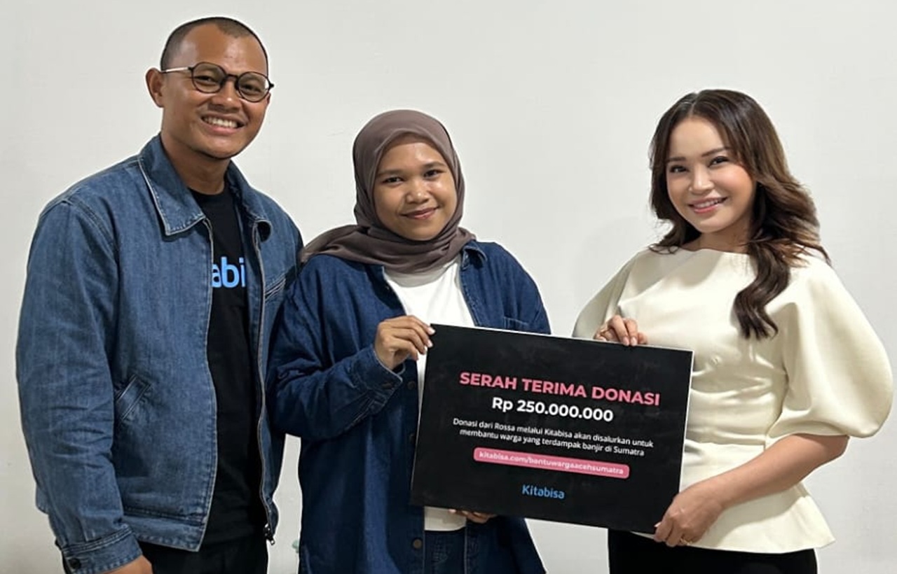 Rossa Tunjukkan Kepedulian Sosial Lewat Zakat Mal Rp500 Juta Demi Bantu Korban Bencana di Sumatra