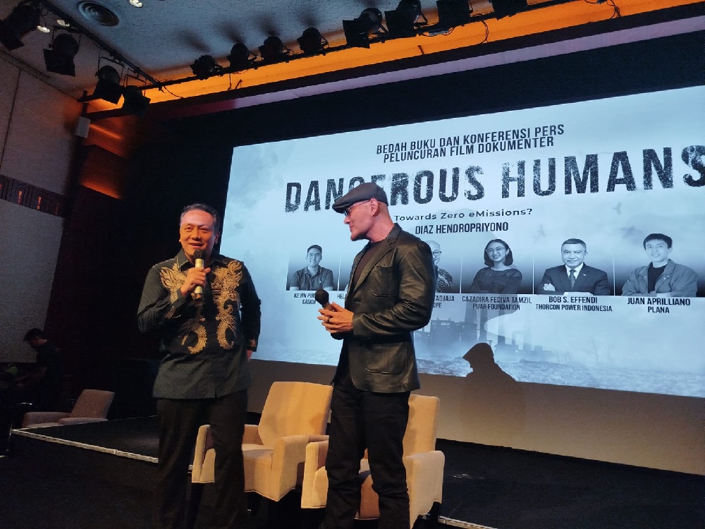 Garap Film Dokumenter Dangerous Humans Bareng Diaz Hendropriyono, Deddy Corbuzier Makin Sadar Isu Perubahan Iklim