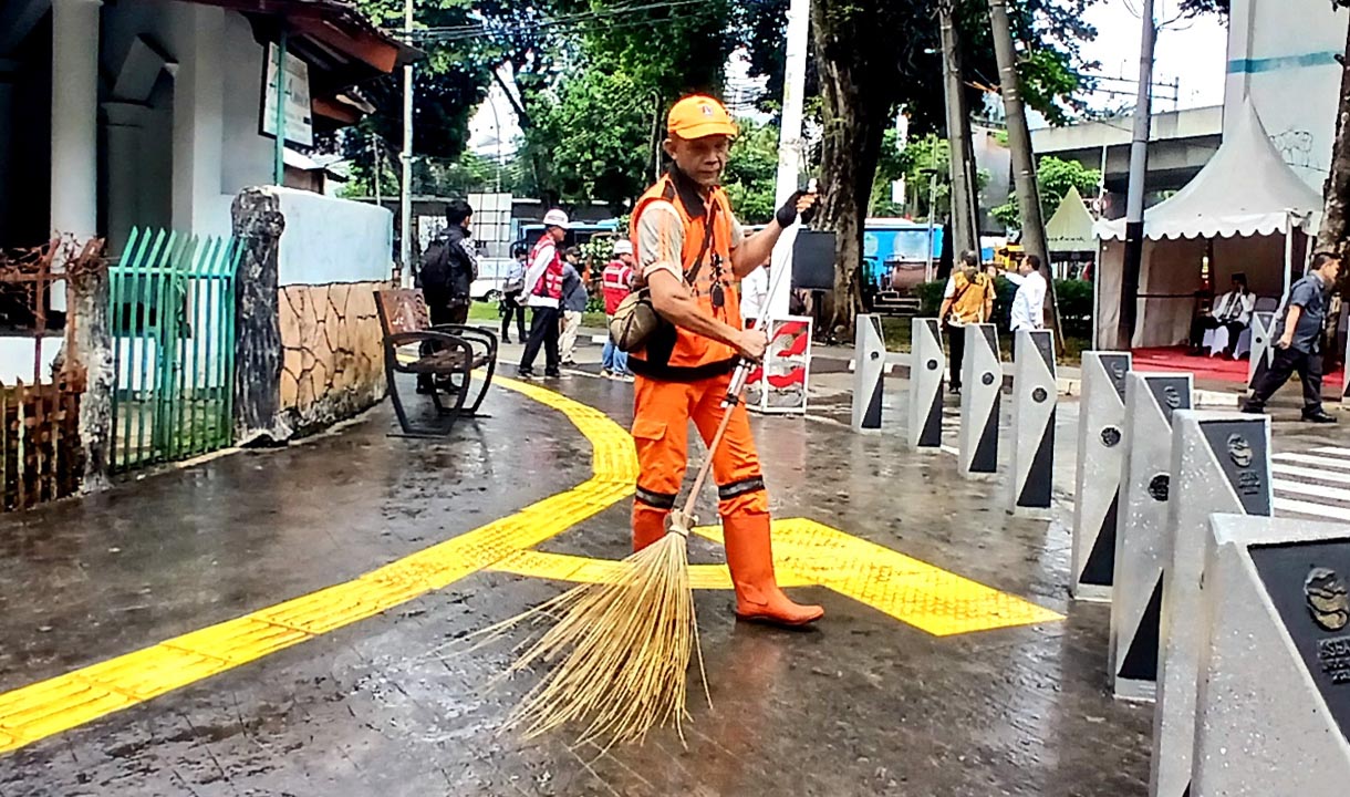 Pramono Sentil Kinerja PPSU, Masih Banyak Keluhan Masyarakat 