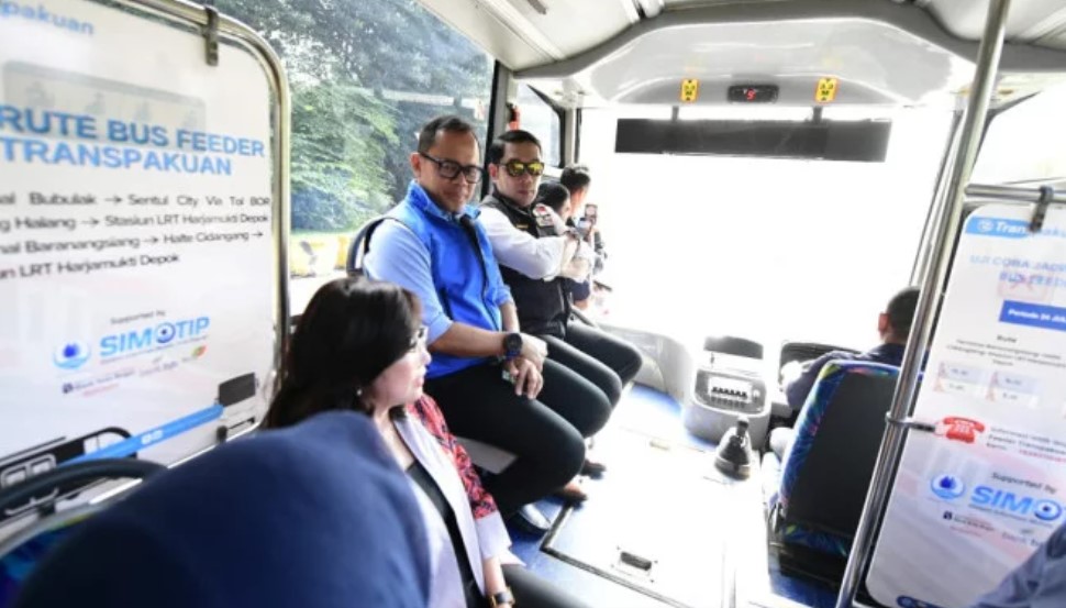 Bus BRT Trans Pakuan Resmi Operasi, Ridwan Kamil: Sebagai Feeder untuk LRT Jabodebek    