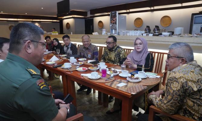 Diskusi Dengan Penjabat Gubernur Aceh, Bawaslu Pastikan Pemilihan Serentak Berjalan Lancar