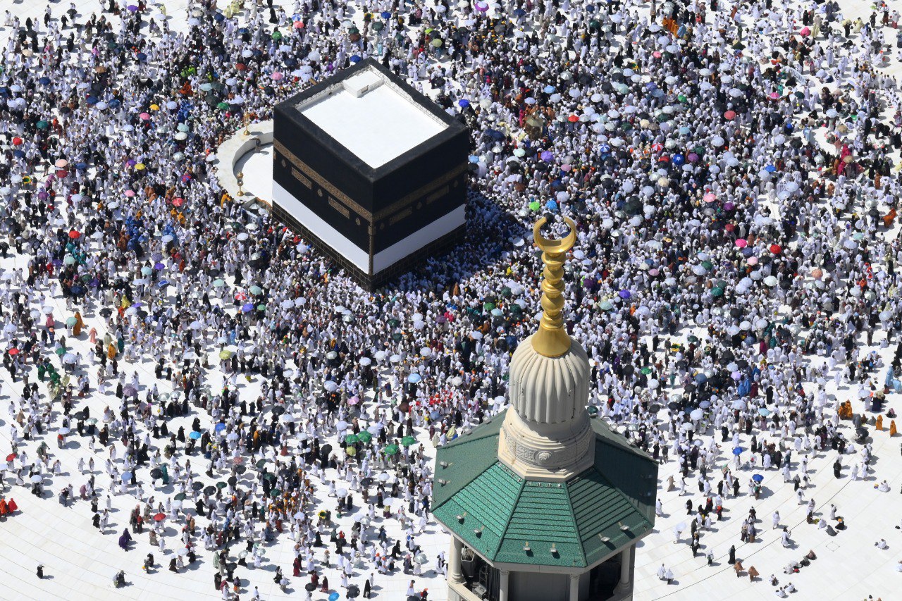 Suhu Ekstrem dan Kepadatan Masjidilharam, Jamaah Haji Diimbau Jaga Kesehatan Jelang Fase Pemulangan