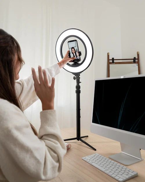 Rekomendasi Ring Light dan Softbox Murah untuk Hasil Video Estetik, Cocok Buat Konten Kreator Pemula