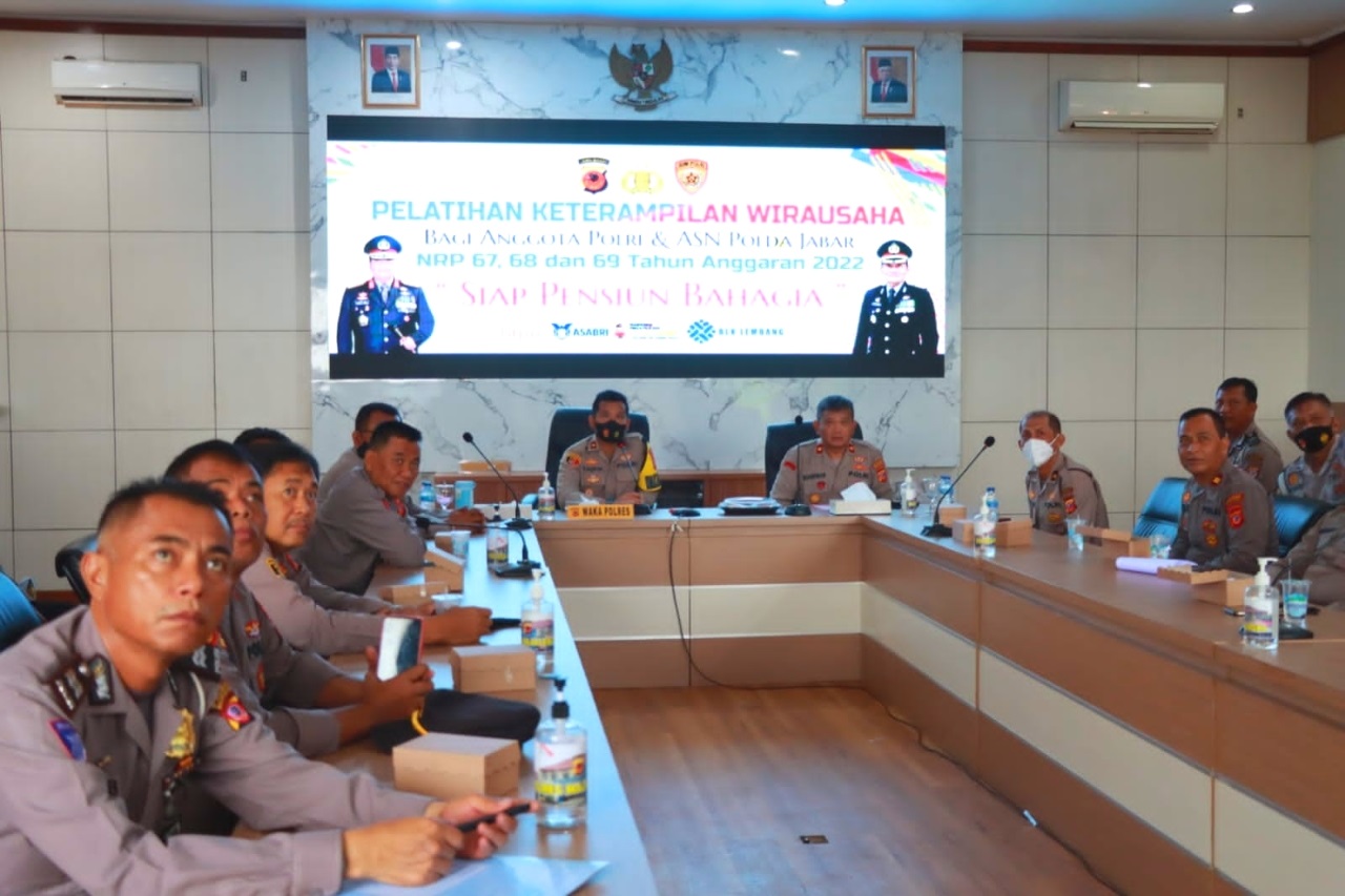 Puluhan Polisi di Polres Majalengka Mendapat Pembekalan Keterampilan dan Wiraswasta