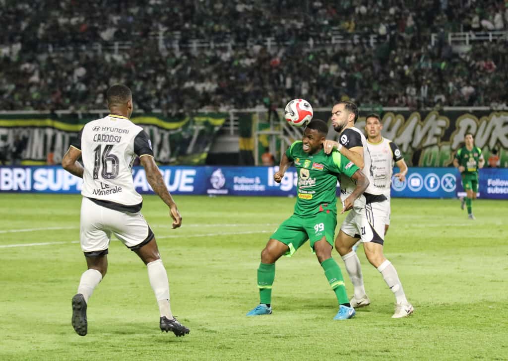Pelatih Persebaya Akui Persija Lebih Efektif, Bajol Ijo Perlu Evaluasi!