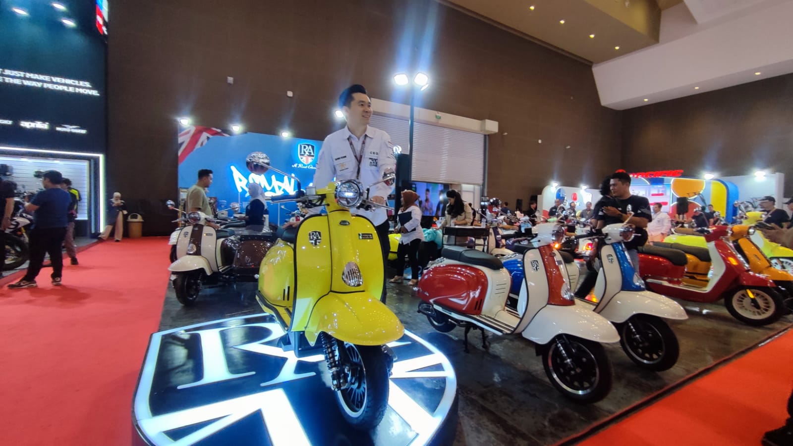 IIMS 20205: Royal Alloy Boyong Skuter Retro GT2 Series, Intip Keunggulan dan Harganya!