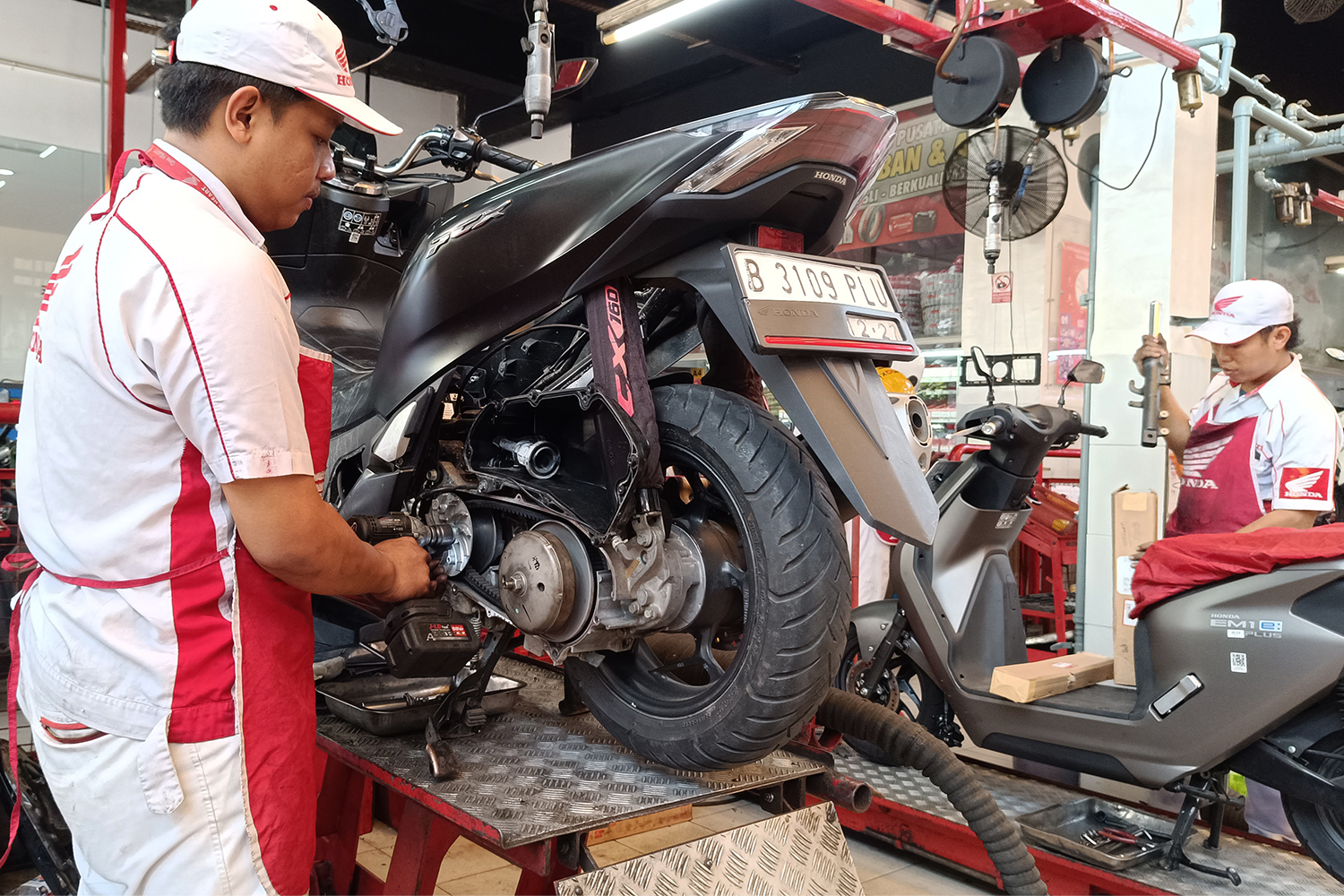 Rayakan Harpelnas, 284 AHASS Jakarta-Tangerang Beri Diskon Servis 20 Persen