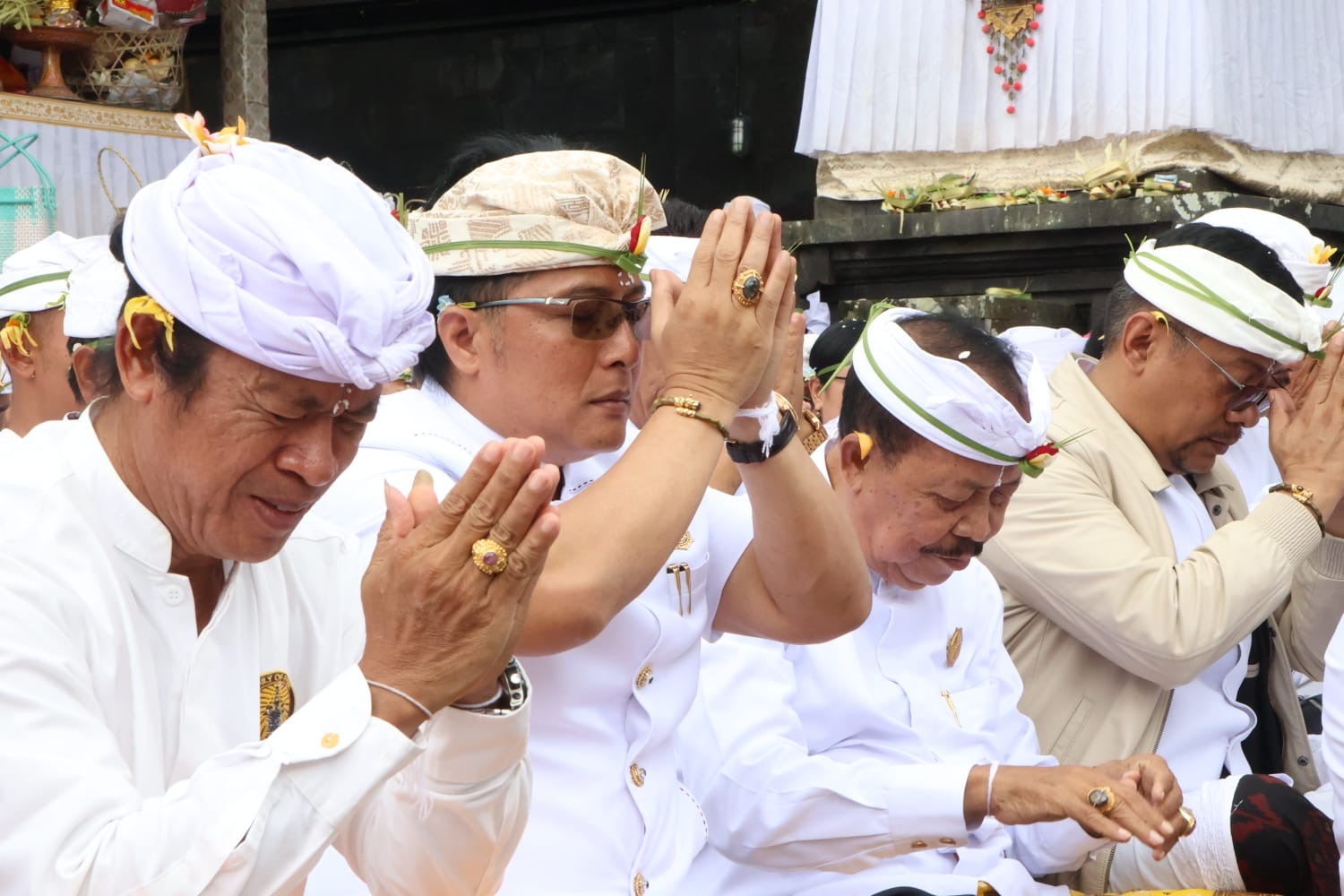 Pujawali Kawulu, Wagub Giri Prasta Ajak Pasek Eling Leluhur