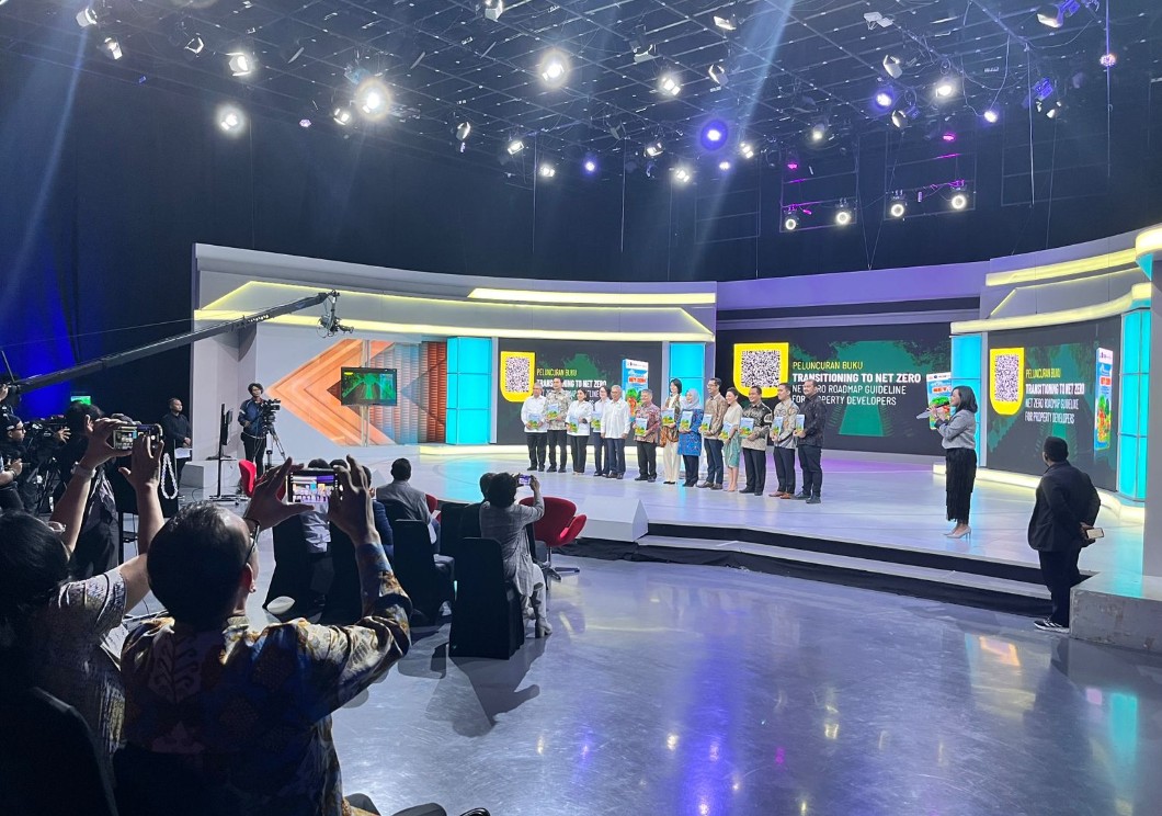 Luncurkan Buku Panduan, Kadin Indonesia Beri Dukungan Target Pengurangan Emisi Nasional