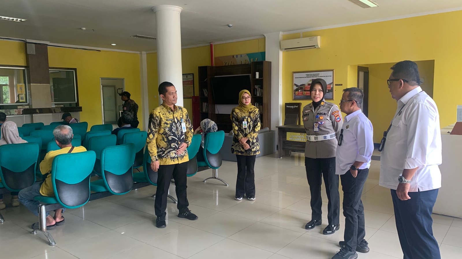 Tingkatkan Kolaborasi di Tahun 2025, Jasa Raharja Kalsel Lakukan Kunjungan ke Samsat Banjarmasin II