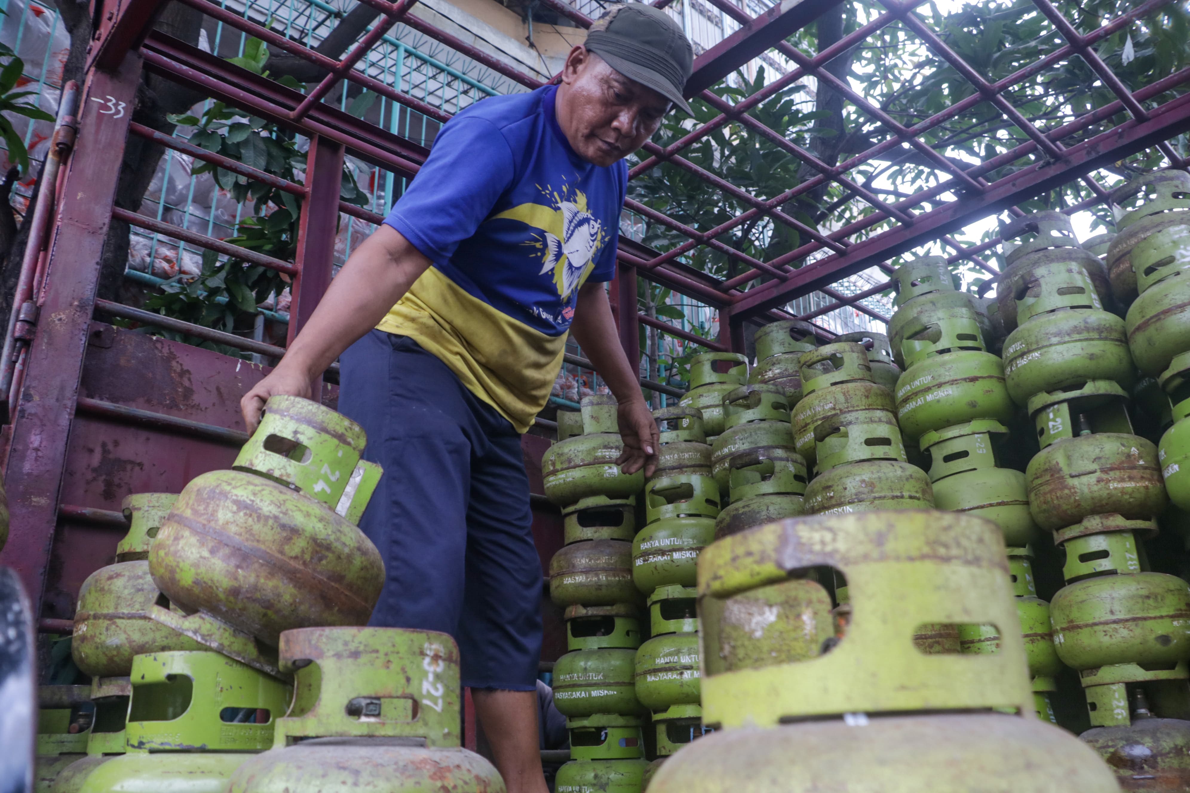 LPG 3 Kg Tidak Boleh Lagi Dijual oleh Pengecer, Pertamina Siapkan 46 Ribu Pangkalan Resmi 