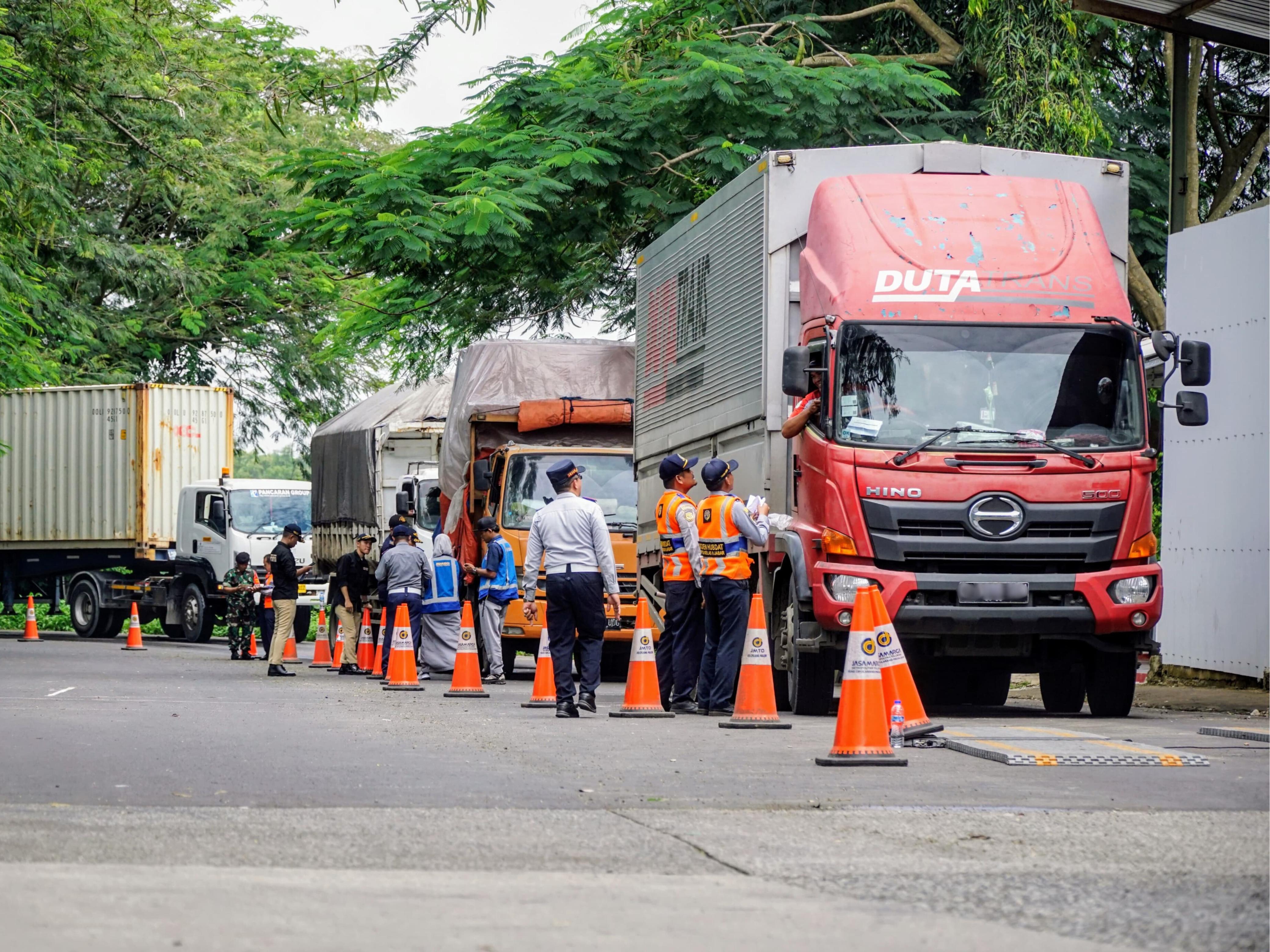 Menhub Tegaskan Tak Ada Pelarangan Angkutan Barang Saat Lebaran 2025