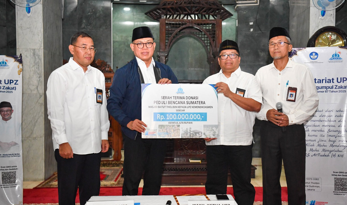 UPZ Kemendikdasmen Salurkan Bantuan Peduli Bencana Sumatra