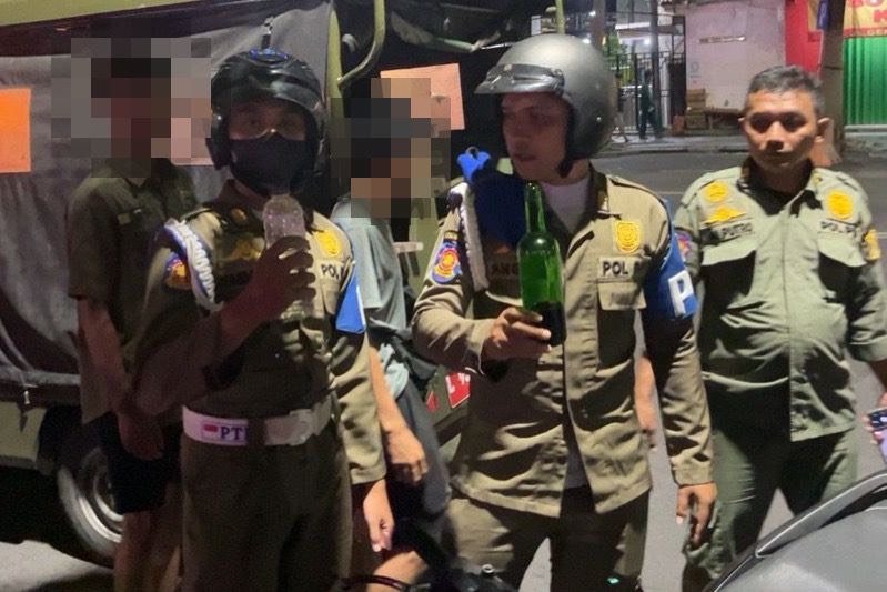 Satpol PP Gencarkan Patroli Jam Malam Anak, Sisir Tempat Kumpul Muda-Mudi, Ini Hasilnya!