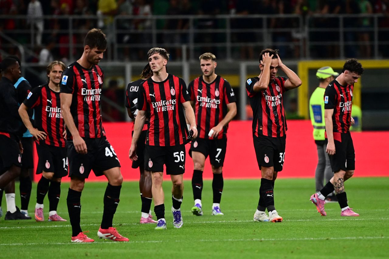 AC Milan vs Cremonese 1-2, Simak Rating Pemain Rossoneri yang Sangat Enggak Efektif