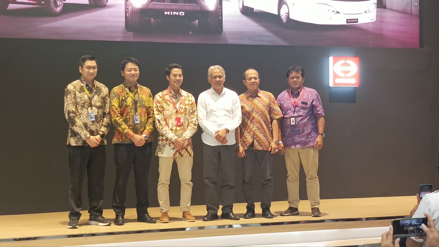 GIIAS 2024: Hino Driving School Resmi Hadir, Siap Cetak Pengemudi Handal Untuk Keselamatan Jalan Raya Indonesia