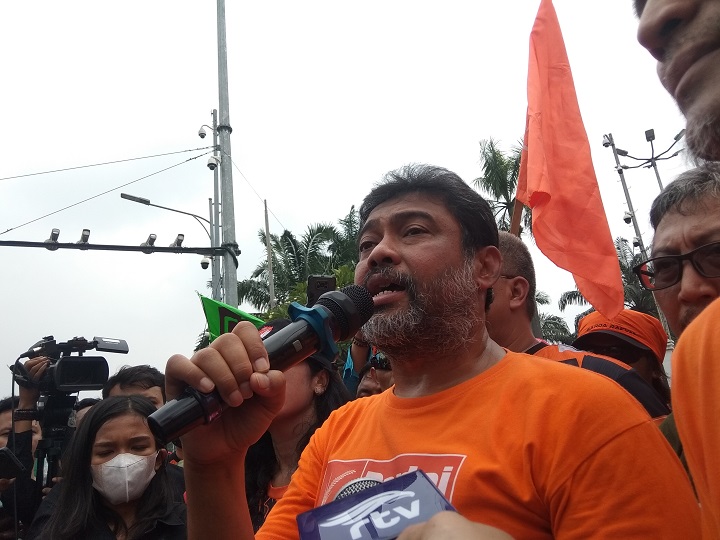 Tolak Kebijakan Tapera, Ribuan Buruh Gelar Aksi Unjuk Rada Depan Istana 