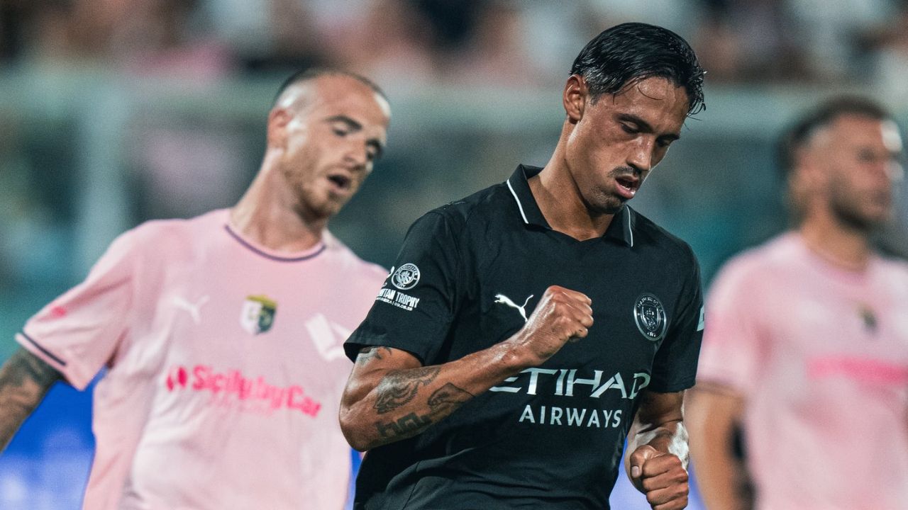 Guardiola Puji Reijnders: Pembelian Besar untuk Masa Depan Man City