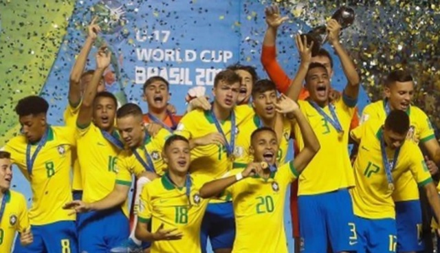 Piala Dunia U-17 2023: Timnas Brasil Inspeksi dan Latihan di Stadion JIS, Phelipe Leal : Ini Gila Stadium Megah dan Besar 