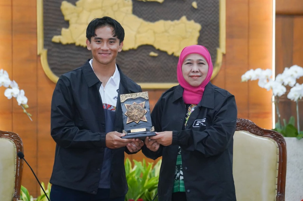 Dukung Mario Aji, Gubernur Khofifah Doakan Sukses Harumkan Indonesia di Kancah Internasional