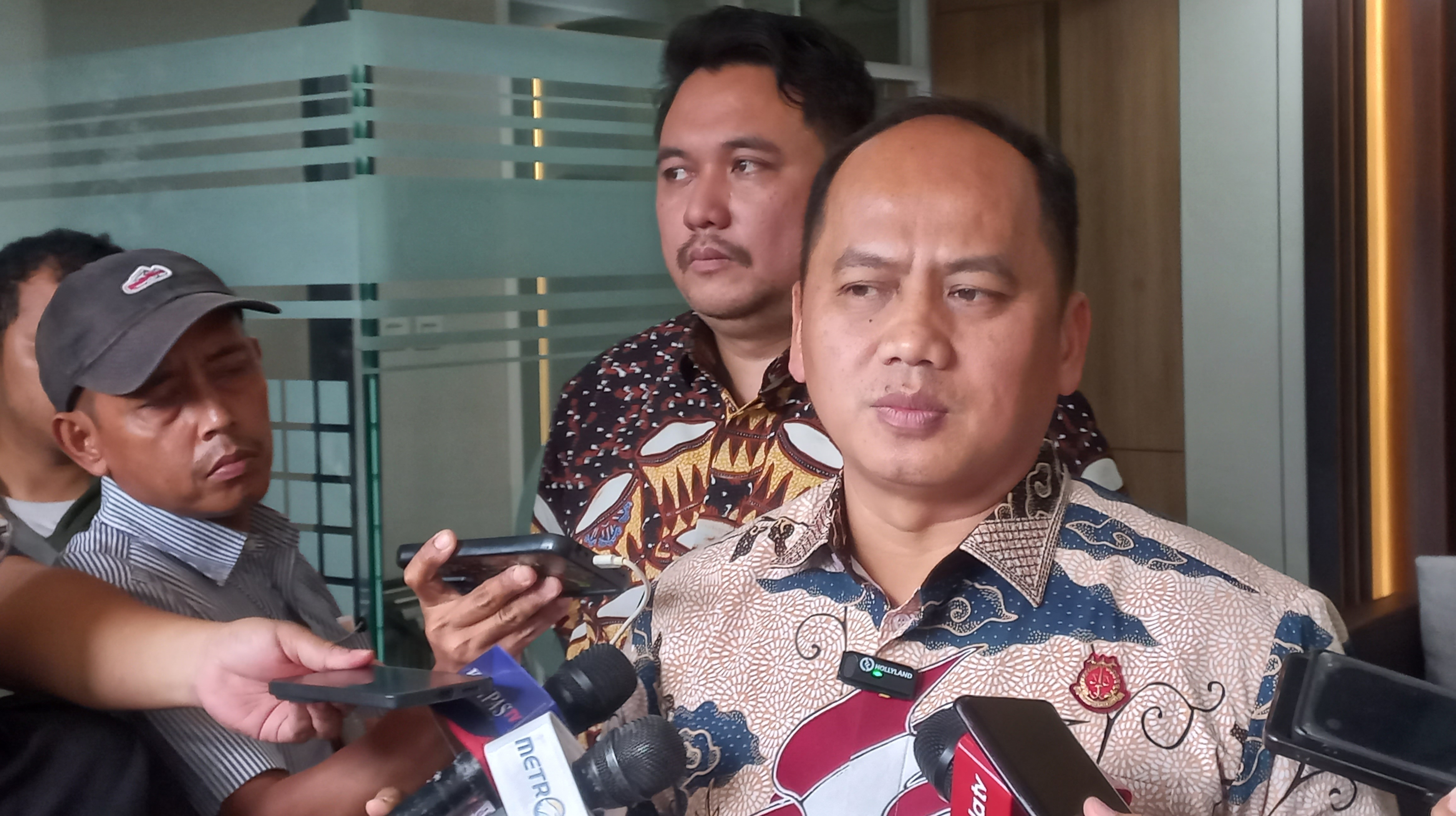 Kejagung Blak-blakan Soal OTT KPK Terhadap Oknum Kejati Banten, Tiga Jaksa Jadi Tersangka! 