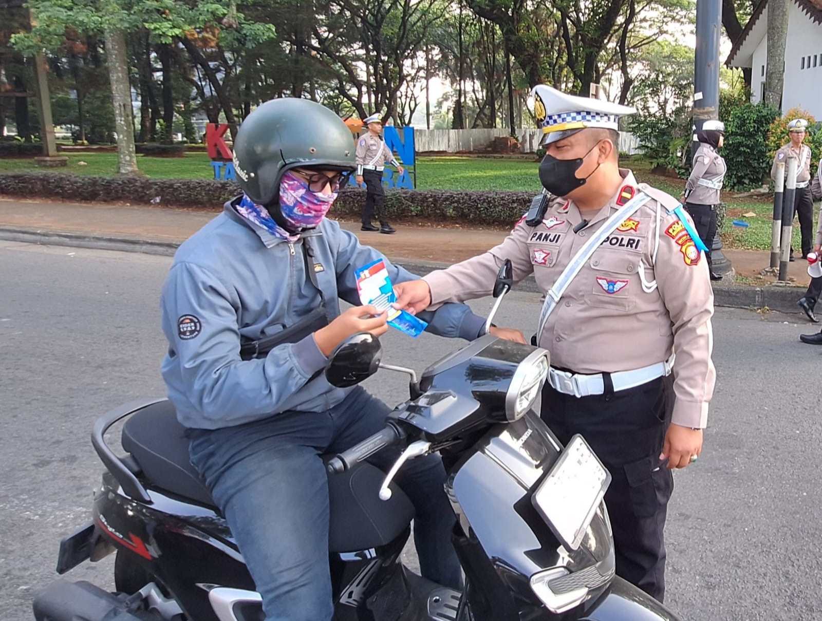 Operasi Zebra 2025 di Tangsel Bikin Pengendara Ketar-Ketir, Razia Menyebar! 