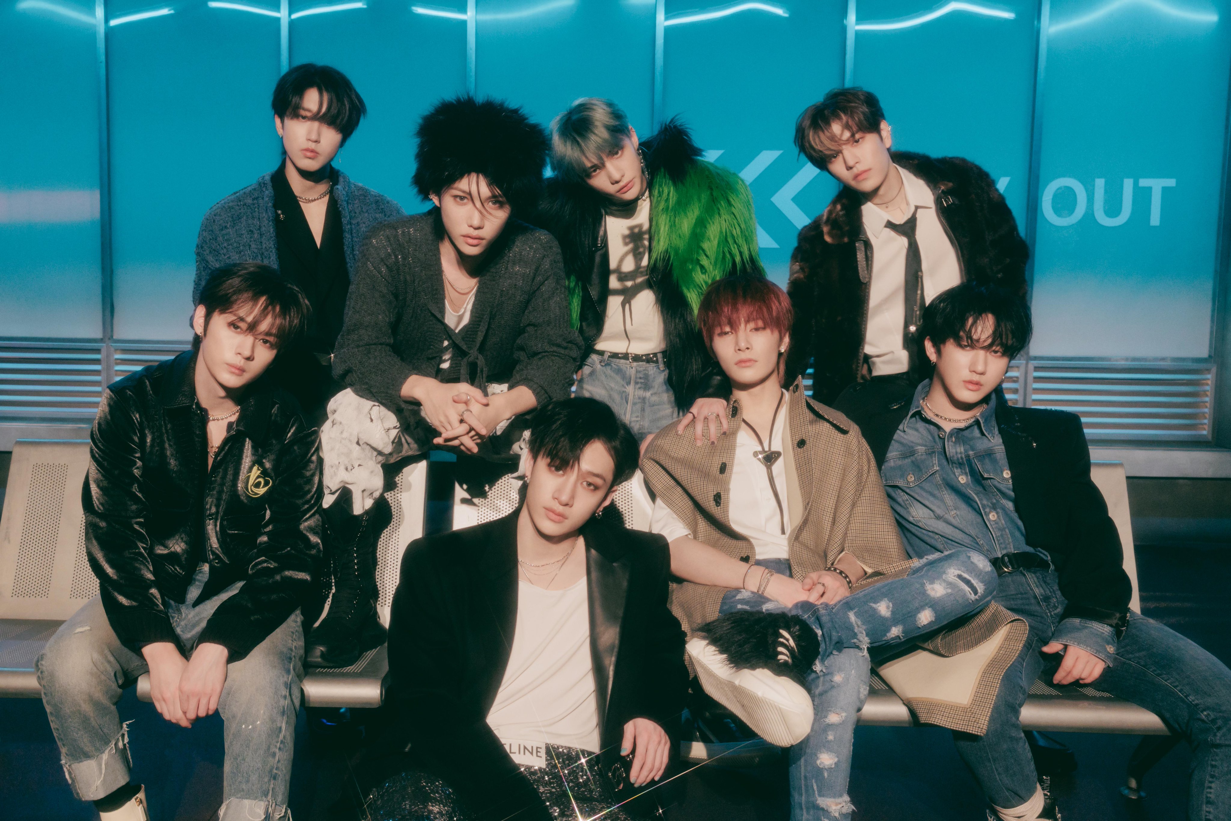 Pre-Order Tembus 5 Juta Kopi, Music Video Stray Kids S-Class Akhirnya Rilis