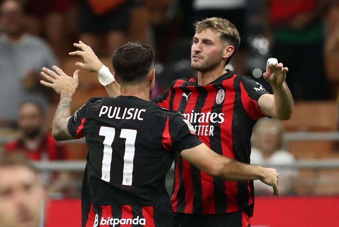 AC Milan vs Bari 2-0: Rossoneri ke 16 Besar Coppa Italia, Tapi Rafael Leao Cedera