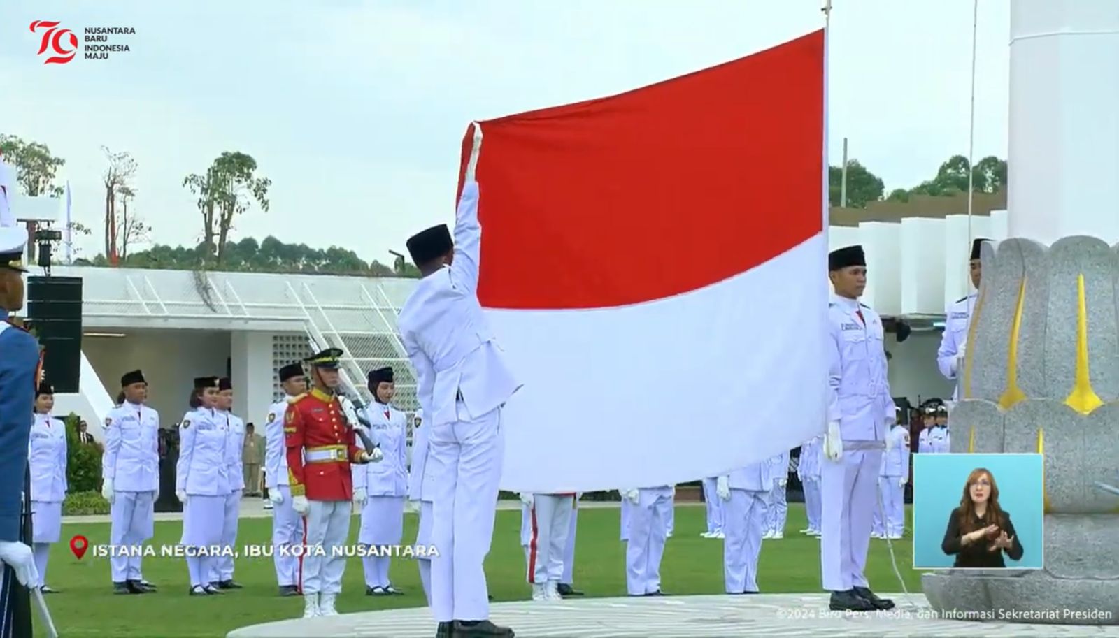 Upacara Detik-Detik Proklamasi Pertama di IKN, Jokowi Kenakan Pakaian Adat Kutai Kartanegara 