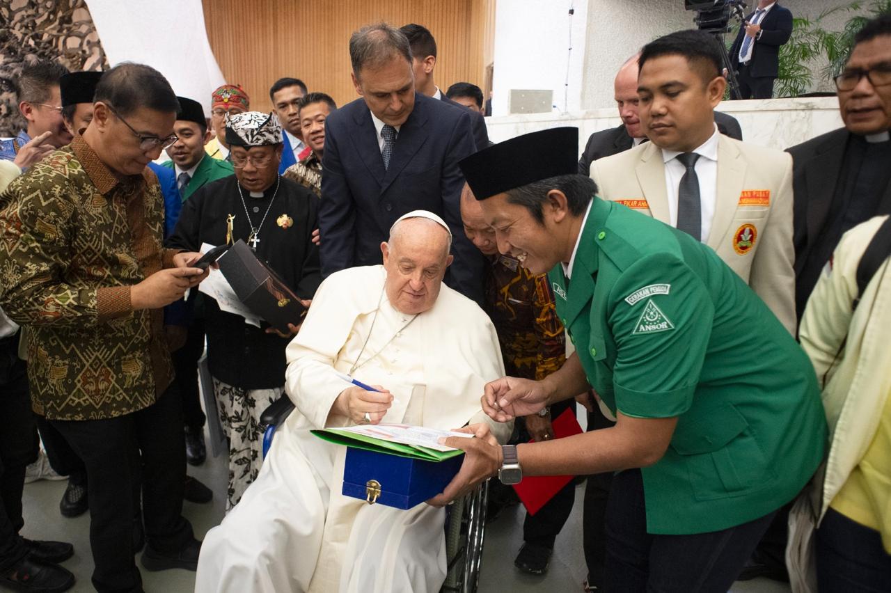 Duka Wafatnya Paus Fransiskus, Ketum GP Ansor: Beliau Simbol Keteladanan Moral Dunia