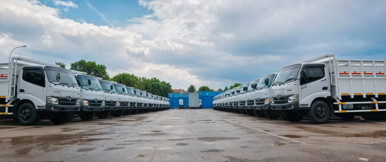 Hino Siapkan 10.000 Truk untuk Dukung Distribusi Logistik Program Kopdes Merah Putih
