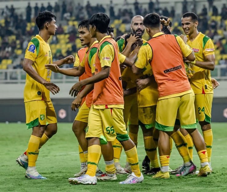 Persebaya Tahan Imbang Dewa United, Bruno Moreira Tegaskan Bajol Ijo Makin Solid!