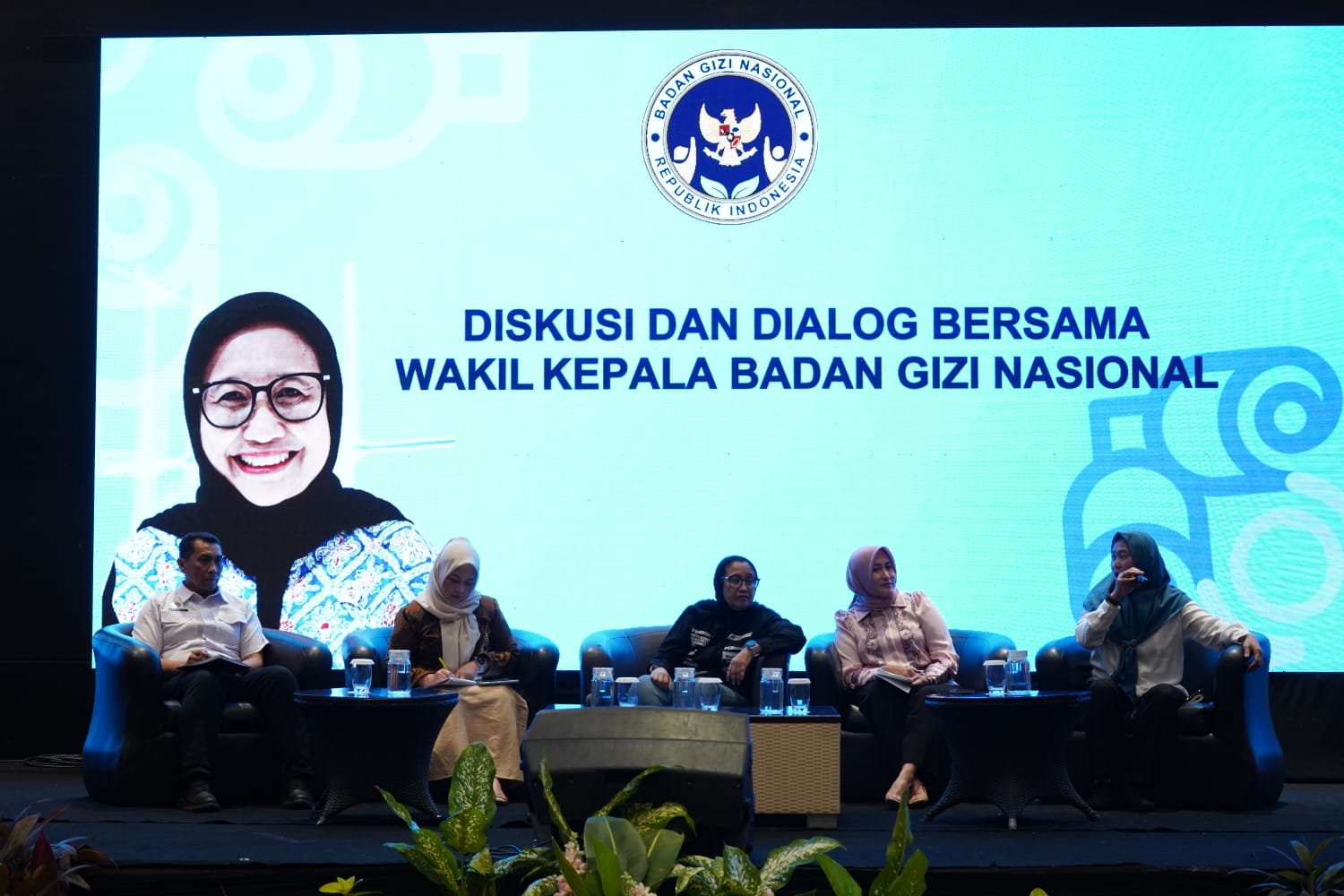 Waka BGN: Dapur MBG Tak Sesuai Standar, Insentif Fasilitas Rp6 Juta Per Hari Bakal Dipangkas!