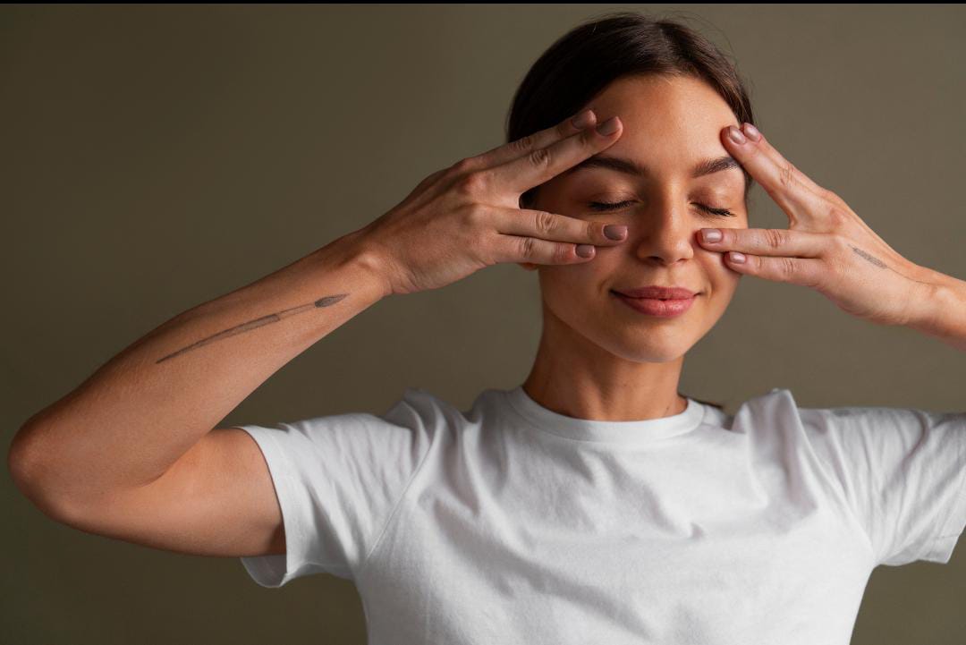 Face Yoga untuk Kecantikan Alami, 12 Gerakan Mudah yang Bisa Dilakukan di Rumah