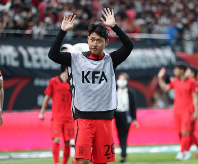 PSG Kepincut Bintang Baru Asal Korea Selatan